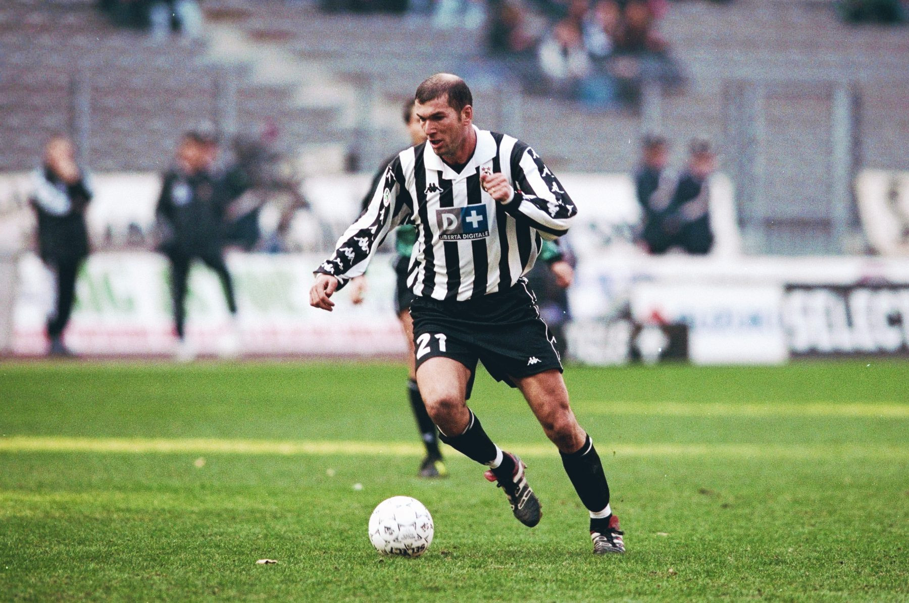 Zidane in a Juventus Jersey